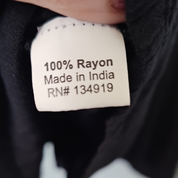 Ananada's Collection Black Boho Embroidered Billow Sleeve Women's Top XL - Picture 12 of 12